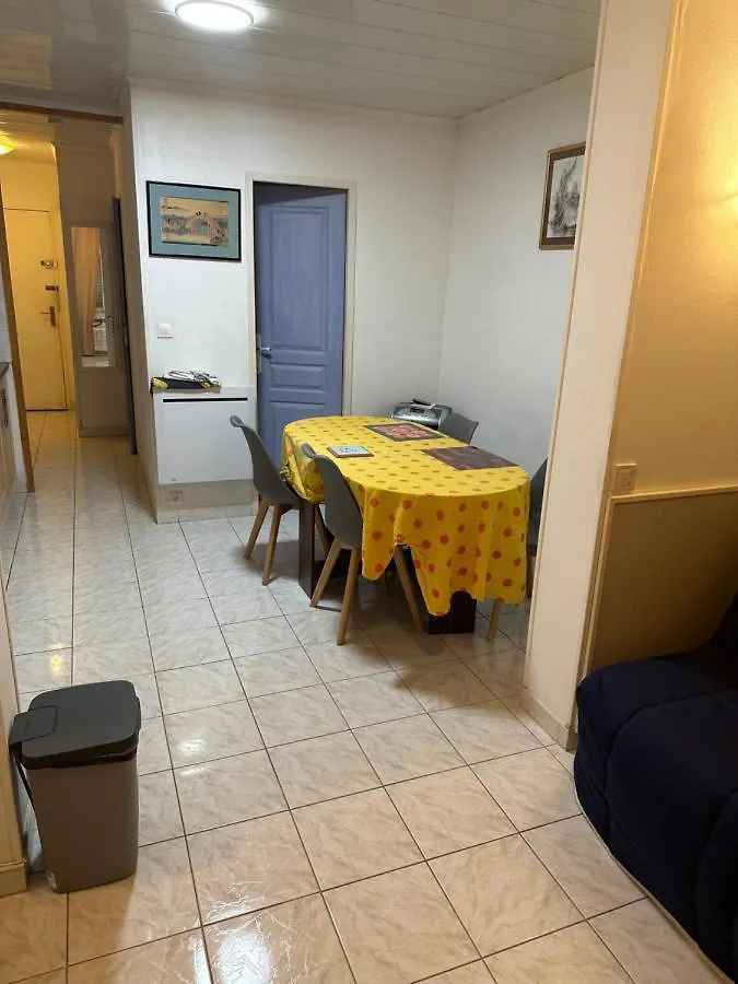 Apartment A La Semaine Ou Au Jour / Location Studio Meuble 30M² La Ciotat France